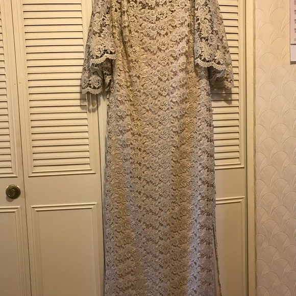 Clothing - Picture 2 of 3